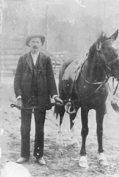 Frank Howington