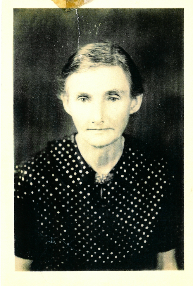 Hattie Roach 001
